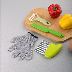 Ensemble <span class=keywords><strong>de</strong></span> 19 ustensiles <span class=keywords><strong>de</strong></span> cuisine pour enfants : couteaux à lames en plastique sûres, planche à découper, tablier – Kit <span class=keywords><strong>de</strong></span> cuisine Montessori pour tout-petits – Fournisseur - Product Image 3