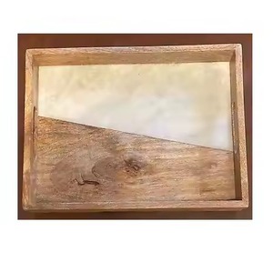 Plateau de service rond en bois émaillé élégant et détaillé en or pour usage domestique, ajoutez une touche de luxe - Product Image 3