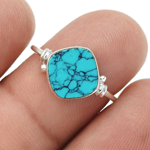 Anillo con forma de cojín de piedras preciosas turquesas naturales de Plata de Ley 925 de buena calidad para uso diario, joyería hecha a mano - Product Image 4