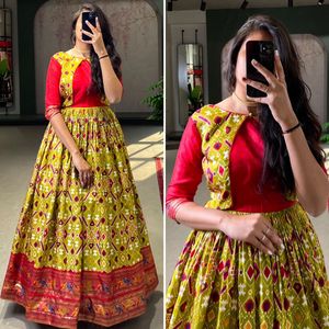 คอลเลคชั่น dola ชุดผ้าไหมพิมพ์ลายและฟอยล์ - Product Image 3