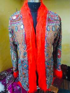 Veste en fourrure Boho pour femme 2022 avec perles entièrement faites à la main Lehnga Long Vintage rempli de coton décoré de boutons - Product Image 4