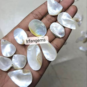 Wholesale Handmade <b>Mother</b> Pearl Gemstone Necklace Natural Oval Cut 20-40mm Loose Gemstones for Jewelry Making - Product Image 1