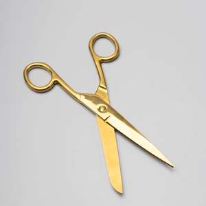 Ciseaux de couture droits en acier inoxydable de haute qualité avec logo personnalisé, OEM, 7 pouces, revêtement plasma doré, instrument chirurgical - Product Image 1