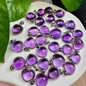 จี้หัวใจอเมทิสต์ขัดเงาคุณภาพสูง สร้อยคอเครื่องประดับ<span class=keywords><strong>พลอย</strong></span><span class=keywords><strong>สี</strong></span><span class=keywords><strong>ม่วง</strong></span>ธรรมชาติ ของขวัญเสริมฮวงจุ้ยความรัก - Product Image 3