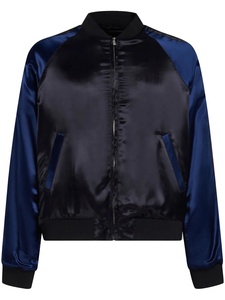 Chaqueta bomber satinada bicolor personalizada para hombre, estilo urbano, mangas raglán en contraste, chaqueta universitaria de béisbol, abrigo brillante con cremallera. - Product Image 3
