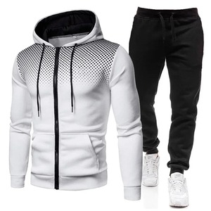 Conjunto de 2 piezas reflectante personalizado para hombre, chaqueta cortavientos de poliéster de temporada de invierno y chándal, ropa de calle, chándal - Product Image 1