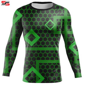 Rash Guard sublimé unisexe pour hommes et femmes - Product Image 1