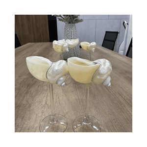 Taza artística de cristal con diseño de concha marina, material: concha natural; uso: para eventos temáticos; hecho a mano en Vietnam, producción en serie - Product Image 1