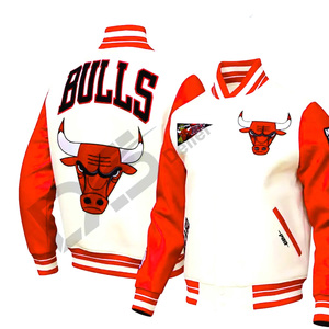 เสื้อแจ็คเก็ตบอมเบอร์ผู้ชายคุณภาพพรีเมียมสำหรับฤดูใบไม้ผลิ  แบบกันลม กันน้ำ ดีไซน์ทันสมัย สไตล์ Letterman  สำหรับทีม Varsity - Product Image 1