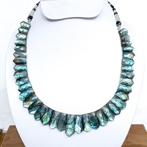 สร้อยคอลูกปัดลาบราดอไรต์ไฟสีฟ้าสร้อยคออัญมณีธรรมชาติที่เรียบง่ายของขวัญสำหรับเธอ - Product Image 4