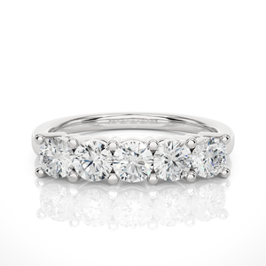 Alliance de mariage en moissanite de 0,50 ct en or blanc avec cinq pierres, produits de bagues en moissanite - Product Image 1