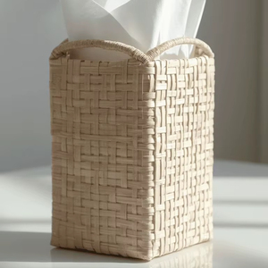 กล่องทิชชู่หวายทำด้วยมือที่ทนทานพร้อมกรอบที่สง่างามมอบคุณภาพที่ยาวนานสำหรับการใช้งานประจำวันในบ้านและสำนักงาน - Product Image 1