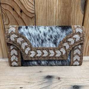 Cartera de Viaje Tri-plegable con Correa de Muñeca, Estilo Occidental Vintage 2025, para Mujer, de Cuero Genuino, con Bloqueo RFID, Forro de Algodón y Cierre de Broche - Product Image 3