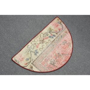 2.4x1.5 ft Rug, Vintage Turkish Round Rug, <b>Red</b> <b>Wool</b> Rug - Product Image 4