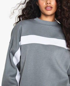 Latest Designed Women's Casual Color Block Crewneck Drop Shoulder Oversized Winter Sweatshirts Badge <b>White</b> Contrast Panel OEM - Product Image 4