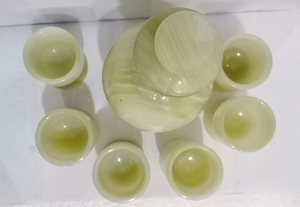 Elegante Botella de Vino de Ónix Verde con Copas Pequeñas, Perfecta para el Hogar, Bar, Cenas, Entretenimiento, Juego de Regalo Único Hecho a Mano - Product Image 3