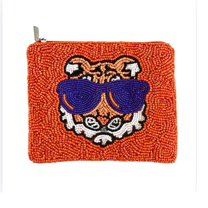 Pochette de sport brodée à la main avec des perles, motif de volley-ball, pochette à main en perles, motif de jour de match, porte-monnaie - Product Image 4