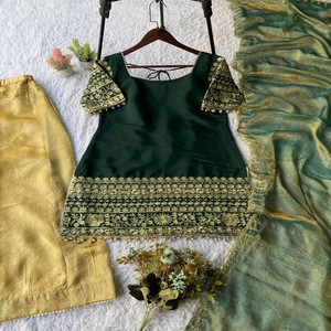 Conjunto de Kurti de Seda Romana para Mujer VASTRA COTTAGE con Dupatta Plazzo Zimmy Choo, Lentejuelas Bordadas, Ropa Étnica, Traje para Fiesta o Festival - Product Image 1