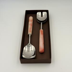 Serveur à salade au design unique pour la maison, la cuisine et la table de restaurant, serveur à salade décoratif fait à la main avec une poignée en résine - Product Image 1