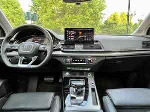 Q5L 2022-2025 Édition Luxe Dynamique Nouveaux Sièges en Cuir Foncé Caméra Arrière 360° Essence Turbo SUV Euro IV - Product Image 6