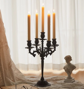 ที่วางเทียนโลหะตกแต่งสไตล์โมเดิร์น ดีไซน์หรูหรา ทำด้วยมือ ทนทาน เหมาะสำหรับบ้าน ห้องนั่งเล่น ห้องนอน สำนักงาน งานคริสต์มาส งานแต่งงาน และงานปาร์ตี้ - Product Image 3