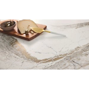 Losa de Cuarzo UNION Windsor Brass Satin Ridge de 15-30 mm de Espesor, Diseño Moderno para Encimeras de Cocina, Paredes de Ducha, Interiores de Lujo - Product Image 5