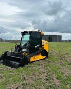 Chargeuse sur chenilles JCB 300T avec godet frontal - Product Image 3