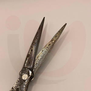 Ciseaux de coiffure droits 6,5 pouces pour styliste, en acier inoxydable 4Cr13, pour droitiers, outil de coiffure tranchant - Product Image 2