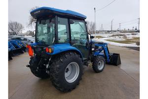 Tractor LS MT226HEC Nuevo y Usado, 24.6 HP, Diésel Yanmar con Calefacción/Aire Acondicionado y Cargador Frontal con Capacidad de Elevación de 1965 lb - Product Image 3
