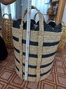 Hot <b>Sale</b> Water Hyacinth Decoration Basket Storage Organizer Durable Handwoven <b>For</b> Home <b>Organizing</b> - Product Image 3