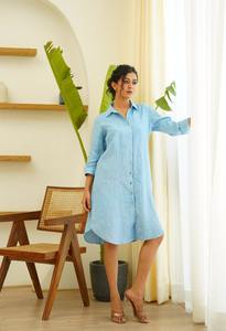 เดรสเชิ้ตยาวติดกระดุมแขนยาวคอวีทรงหลวมของผู้หญิงเดรสลำลองโอเวอร์ไซส์เอวธรรมชาติเป็นมิตรต่อสิ่งแวดล้อมสำหรับฤดูร้อน2025 - Product Image 2