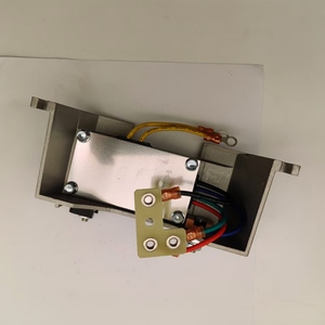 Nuevo Regulador de Alternador Universal de Alta Calidad de 12V/24V para Autobuses Higer, Zhongtong y Kinglong - Product Image 3