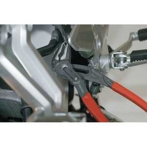 Pince à pompe à eau Cobra ES 250 mm polie avec largeur de serrage de 42 mm, pince de pêche recouverte de plastique par KNIPEX - Product Image 6