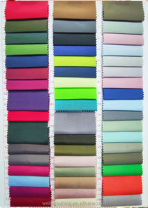 Short de gym avec logo personnalisé Short athlétique vert teint à taille élastique avec poches Short d'entraînement de natation pour homme couleur unie - Product Image 6