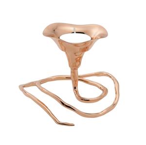 Bougeoir en métal de conception ovale creuse, finition argentée, pour la décoration de table d'événements - Product Image 4