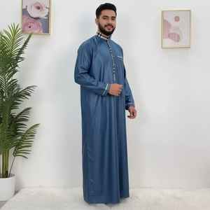 Thobe musulman de haute qualité personnalisé pour hommes, nouveau design, couleur, prix de gros, thobe musulman pour hommes - Product Image 5