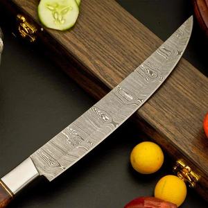 Cuchillo de Chef de Acero Damasco de 67 Capas Hecho a Mano con Funda de Cuero, Ambidiestro, Ecológico, OEM Disponible - Product Image 2