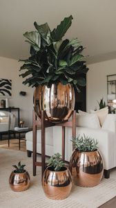 Jardinière décorative en métal de qualité supérieure 2025 avec finition dorée, idéale pour la décoration intérieure et les événements - Product Image 5