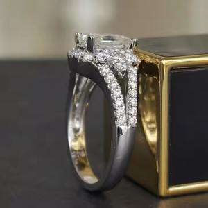 Elegante Original 14K Oro Radiante Corte Lab crecido Anillo de compromiso Boda Nupcial Propuesta Anillo para ella - Product Image 4