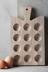 Porte-œufs en bois de haute qualité avec un design compatible lave-vaisselle pour une utilisation à la ferme, en cuisine, sur le marché - Style moderne et luxueux - Product Image 3