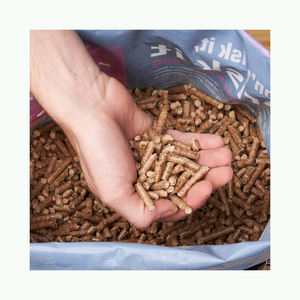 Suministro a granel de pellets de madera para uso industrial y comercial en calefacción - Product Image 1