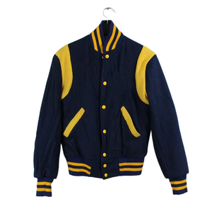 Veste universitaire en laine pour hommes avec logo personnalisé OEM manteau d'hiver à capuche Letterman pour hommes - Product Image 5