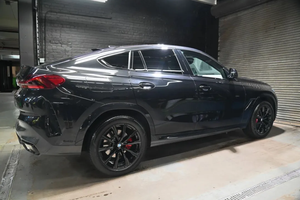 5UX33EX05R9S91433 2024 X6 XDrive40i SUV de Lujo con Tracción en las Cuatro Ruedas, Motor Turbo I6 de 3.0L, 335hp, 450Nm de Torque, Transmisión Automática de 8 Velocidades, Interior Deportivo Premium de Fabricación Industrial OEM - Product Image 2