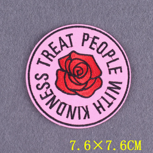 โรงงาน OEM ผลิตแพทช์ปักไหมพรมแบบรีดติดเอง  รักษ์โลก สำหรับหมวกและเสื้อผ้า  แพทช์ปักคุณภาพสูง - Product Image 3
