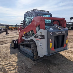 Takeuchi TL10V2 Skid Steer à vendre Mini chargeur frontal sur chenilles 4 tonnes de charge nouveau seau comprend une boîte de vitesses à roulement de moteur - Product Image 6
