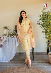 Último diseñador Faux Georgette Chinon bordado secuencia trabajo a mano Kurti Set por Fab Zone ropa india y paquistaní - Product Image 2