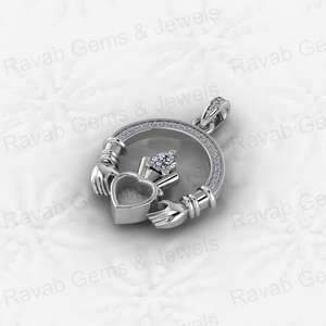 Pendentif de haute qualité en argent 925, iris celtique Claddagh, cœur de 5 mm, serti en bézel, charme en CZ pour bijoux en pierres précieuses ou en cendres - Product Image 3