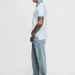 Polo en coton coupe étroite pour hommes, respirant, décontracté, à manches courtes, avec broderie personnalisée, service OEM, tricoté uni à l'usine - Product Image 4