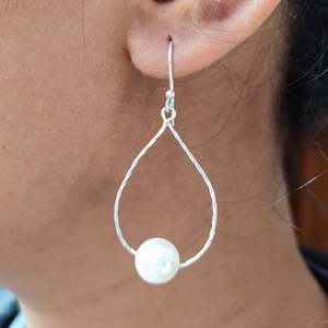 Pendientes de Plata de Ley 925 con Perlas de Agua Dulce, Hechos a Mano, Estilo Vintage, Forma de Lágrima, para Fiesta o Regalo - Product Image 1