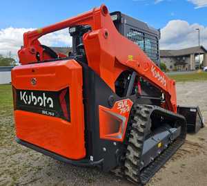 Venta caliente Kubota Skid Steer Loader, alto rendimiento, construcción Premium, mantenimiento de motor excepcional, precio de fábrica al por mayor - Product Image 1
